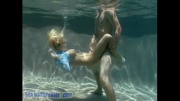 Madison Scott is a Screamer... Underwater! (2/2)