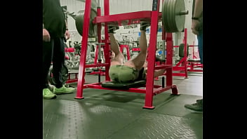Anything over 500# requires 2 spotters!! Anything that makes my legs quiver like this and I’m fuckin down Have an ...