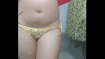 thumb me fingering pu  ssy for you  