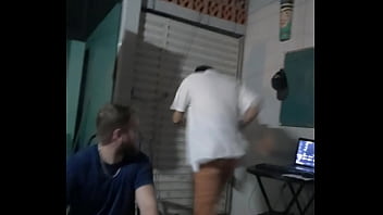 Minet Avec Une Grosse Bite