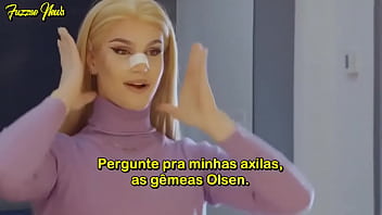 SEASON 15 EP01 UNTUCKED