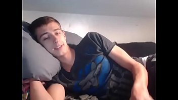 Cam 8261  GayBoysTube
