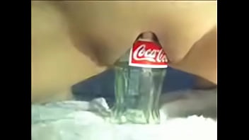 Bottle ride - XVIDEOS.COM