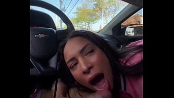 Kriok - Young girl was caught giving a blowjob in the car in broad daylight