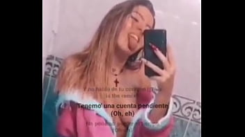 Regarde Mon Corps, Mon Cul Et Mes Seins Délicieux J'aime Les Bites Et Je Voudrais Manger Le Tien Bb