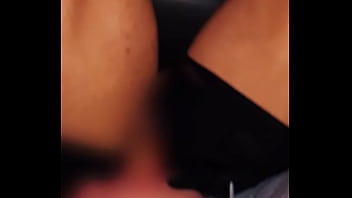 Viaje con mi cuñ4d0 despues de unos tragos resulta en una mamada y cogida a mi culo