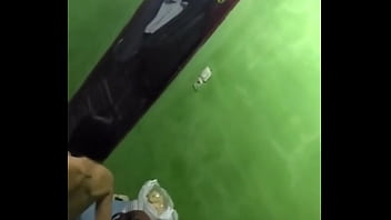 Ngintip – Lagi Pake Baju Di Kosan Tembok Hijau – bling2modapk.blogspot.com