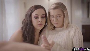 thumb watch these pla  yful teen best friends caroli  friends carolin friends carolin