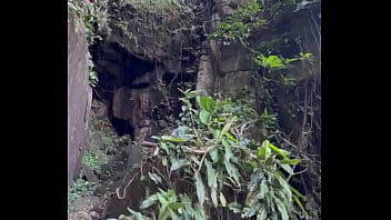 Ainda estou impactada com a imponência dessa entrada de caverna ï¸