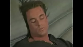 B3 - Putain De Canapé