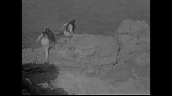 The Heat Of The Summer. Vintage Naturists - XVIDEOS.COM