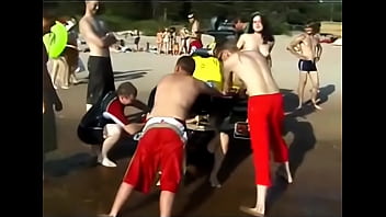 naturistcams.com Young nudist girl strips naked on a public ... 