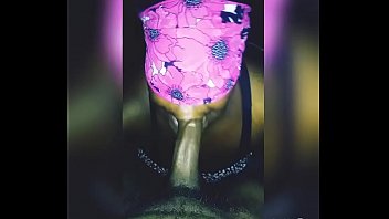 thumb blindfold head   