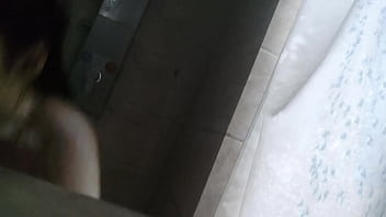 三口之家乱伦事件 老外竟对领养的女儿做出这样的事 2024 | WWWXXX