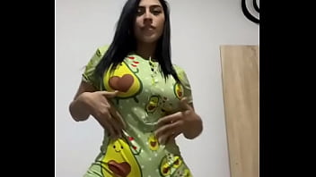thumb beautiful model  with big ass dancing ancing ancing ancing