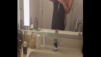 Fresh piping hot . Anyone hungry .