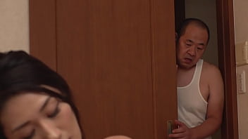 Innocent bride who is unknowingly estrus on the relentless mischief of her lascivious father-in-law and bathe the rich sperm that has accumulated for many years and is continuously mass-fired 2. [Part 2]