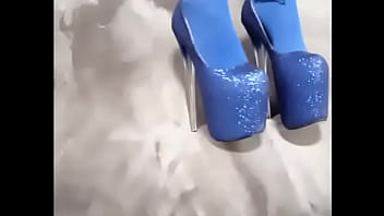 thumb sexy laura in h  eels waiting to be fucked be  o be fucked be fucked
