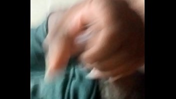 thumb jerkin slippery   