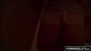 PORNFIDELITY Lily Lebeau Gets Her First Creampie