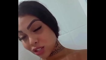 thumb nathi rodrigues  tomando banho instagram @nath instagram @nath instagram @natha