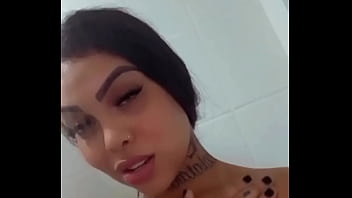 thumb nathi rodrigues  tomando banho instagram @nath instagram @nath instagram @natha