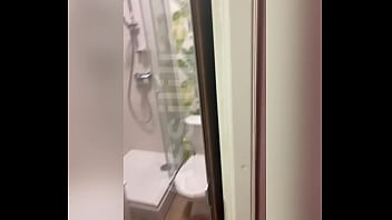 Et voilà la dernière vidéo avec cette lingerie