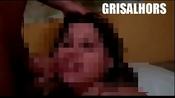 thumb putinha mamando  e mandando recado pro corninh ado pro corninh ado pro corninho