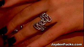 thumb lesbian jayden   