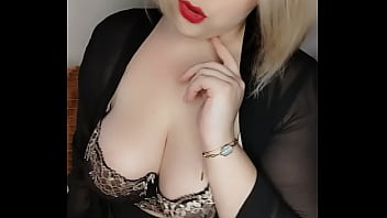 La vid&eacute_o compl&egrave_te de 23 minutes ou je me fais d&eacute_truire les deux trous par ce ...