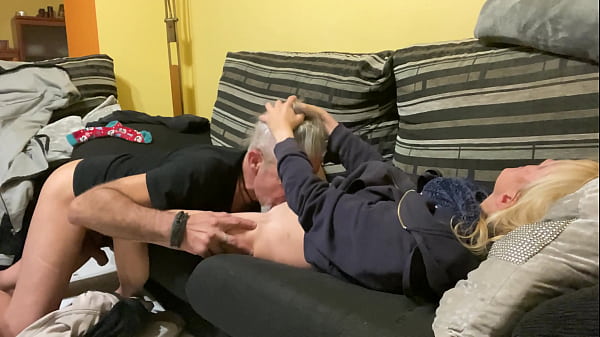 AMATEUR REAL COUPLE - PASSIONATE SEX IN HOME with LITTLE BLONDE and WILDSPAINMAN