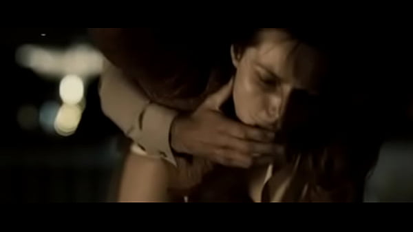 Rie Rasmussen sex scene celebman