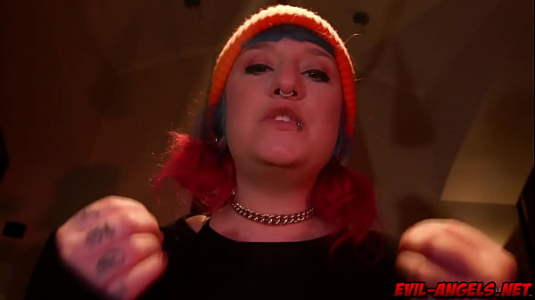 Evil-Angels.net - YES!!! What a fuckin filthy fuck pig! Proxy Paige is gloriously thick and the queen of fucking everything! Watch her awesome come back!