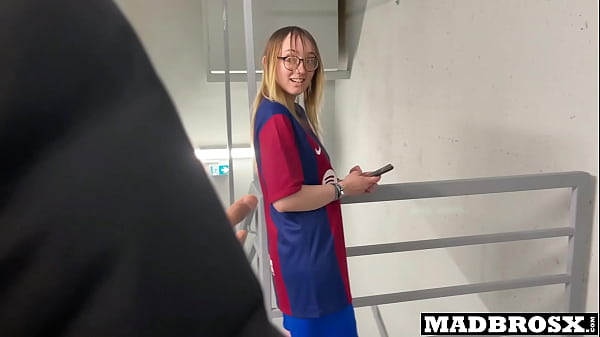 A Barcelona Supporter Fucked By PSG Fans in The Corridors Of The Football Stadium !!!