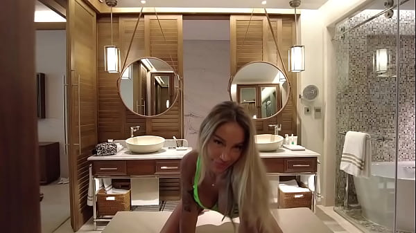 Monika Fox Solo Masturbation With Prolapse