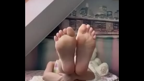 Feet in tights 3