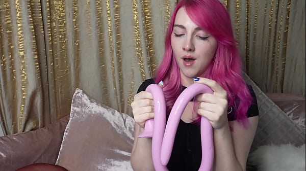 World Record Deepthroat? My Longest Deepthroat Ever! 38  inches