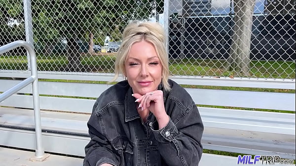 MilfTrip Blonde Milf Sadie Summers Makes First Onscreen Fuck Film