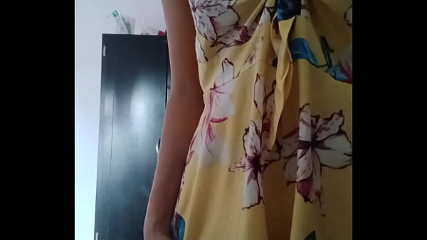 This innocent girl lets herself be recorded while asking me for an anal. Teen18