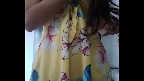 This innocent girl lets herself be recorded while asking me for an anal. Teen18