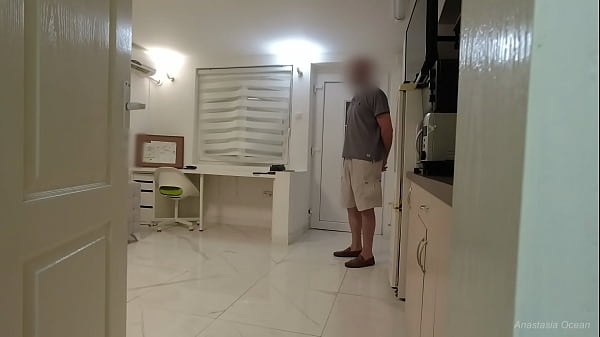 Cute delivery guy came back with flowers and I gave him a blowjob.