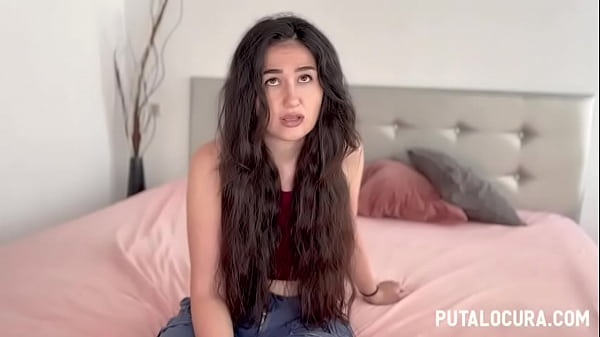 PutaLocura - Pillada a la sensual Laura Hardkinks
