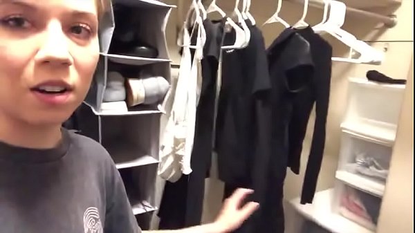 jennette mccurdy black friday try-on haul