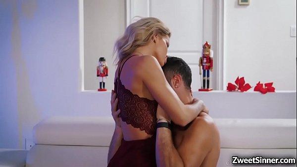 Seductive MILF Jessa Rhoades started an intense sensual sex with her hot neighbor Damon Dice and until they both got satisfied.