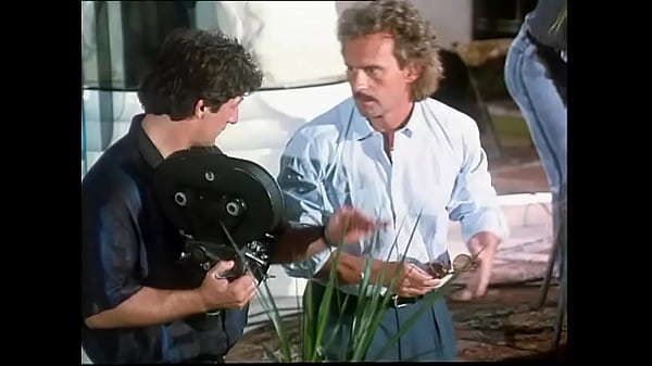 Very hot milf strech her pussy - (The unforgettable Vintage porn in Full HD Restyling)