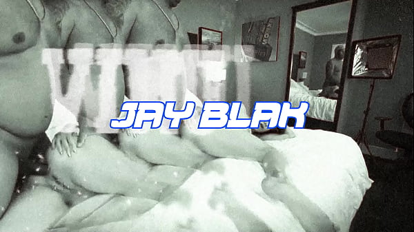 HORNY HOTWIVES - FIT VIXEN Thumbnail