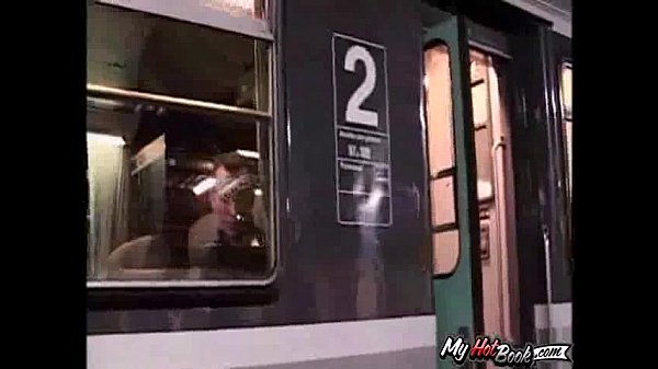 動画