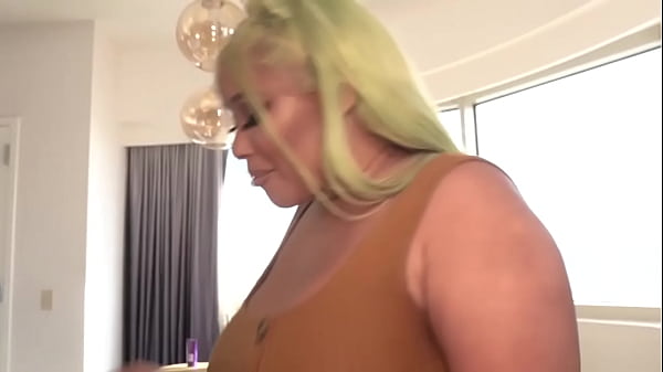 2 Big booties fuck big black dick