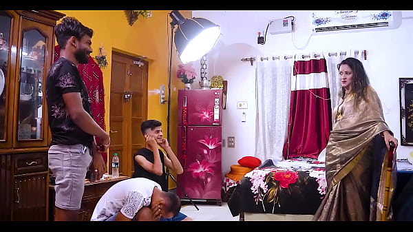 Mature Indian Big Boobs Bhabhi In Real Desi Threesome Sex With Friends Thumbnail