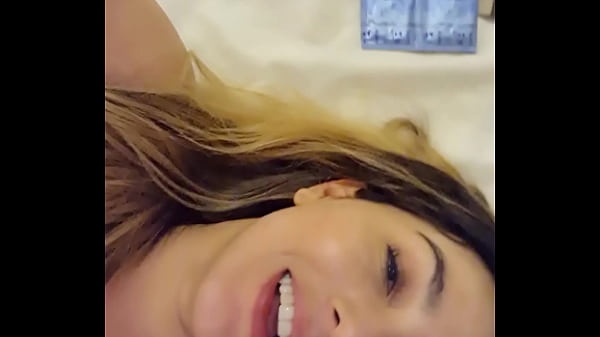 Dei meu cu 5 horas a dos principes... estou arreganhada mesmo.... cusinho arrombado e cusinho feliz... Quer ver?.... : bolivianamimi